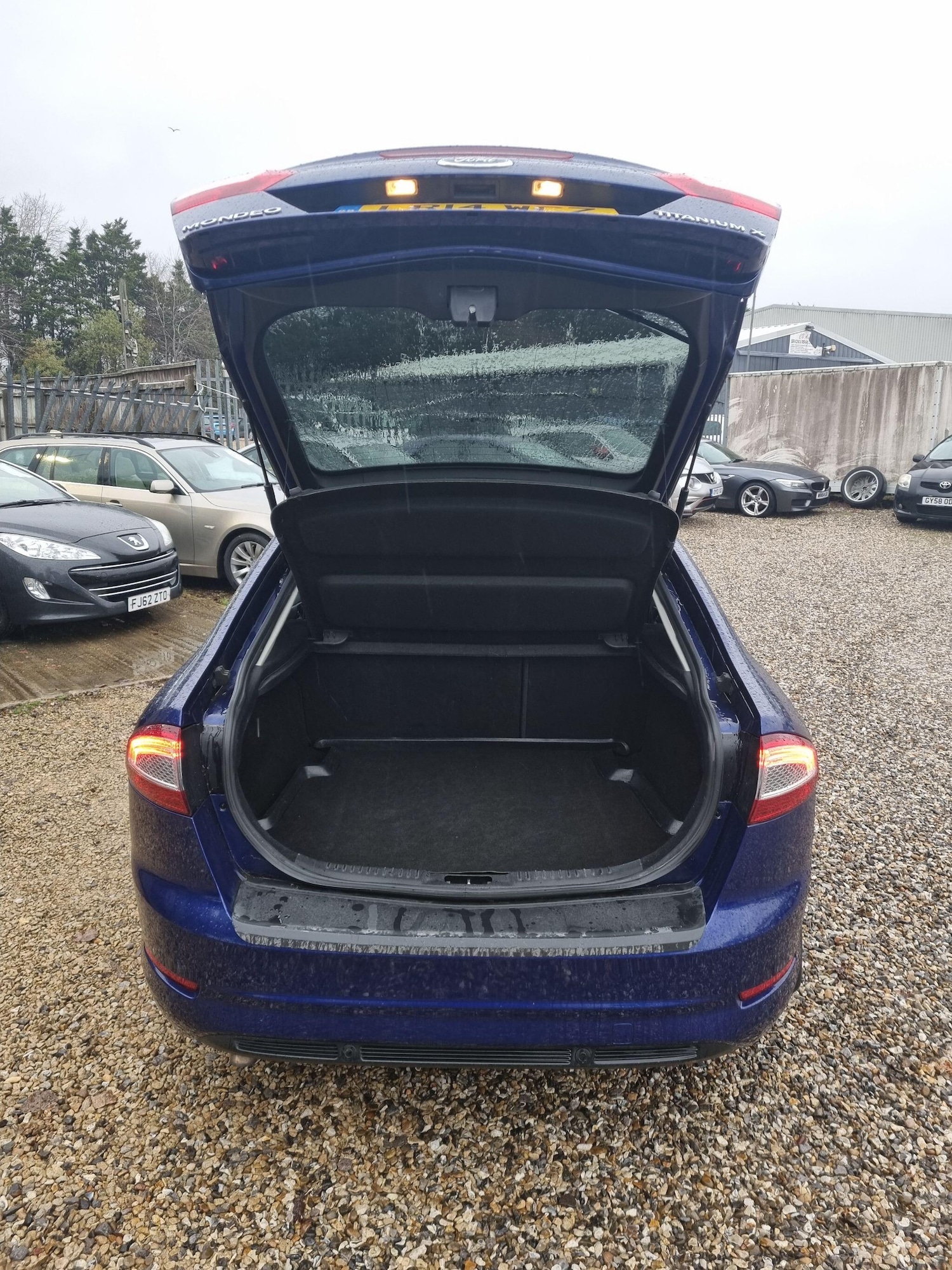 Used Ford Mondeo 2014 for sale - 76645915: Photo 8