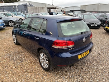 Used Volkswagen Golf 2011 for sale - 78019976: Photo