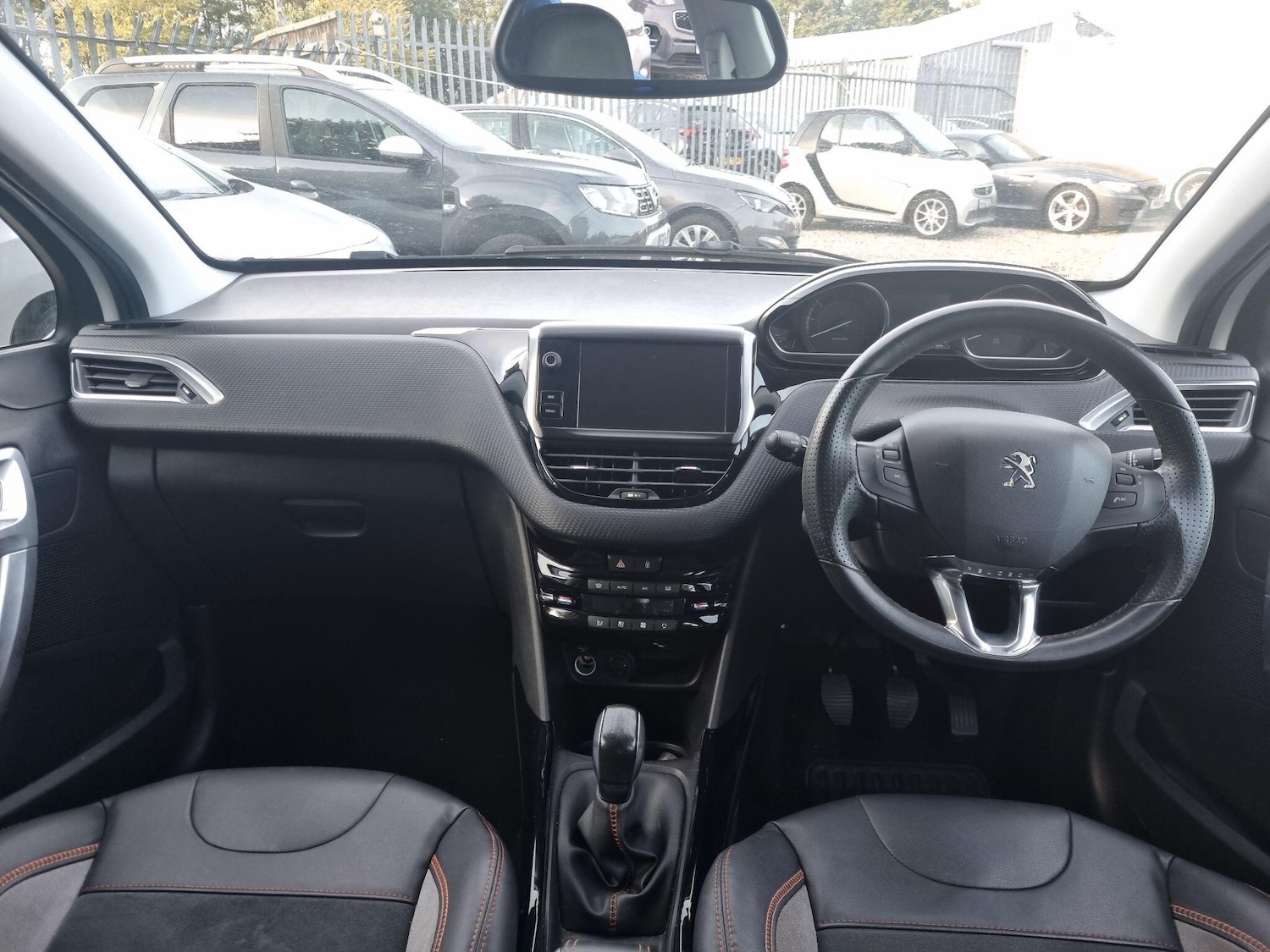 Used Peugeot 2008 2015 for sale - 76013623: Photo 13