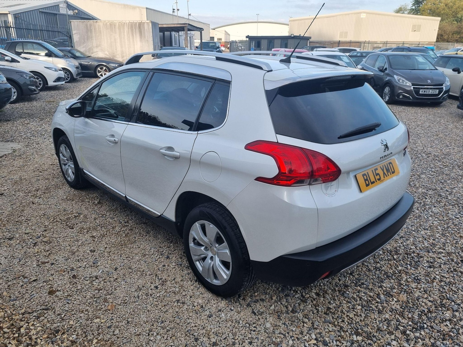 Used Peugeot 2008 2015 for sale - 76013623: Photo 4