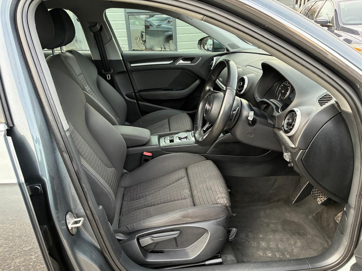 Used Audi A3 2017 for sale - 77203992: Photo 10