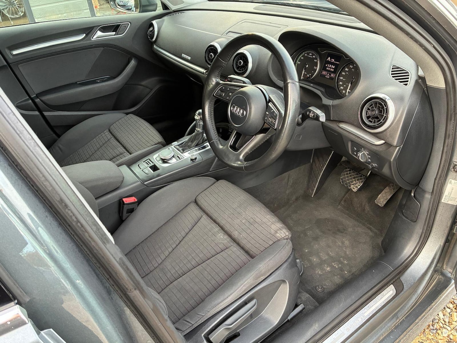 Used Audi A3 2017 for sale - 77203992: Photo 9