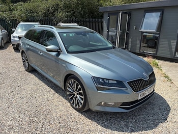 Used Skoda Superb 2018 for sale - 79224204: Photo