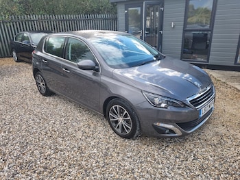 Used Peugeot 308 2017 for sale - 75719480: Photo