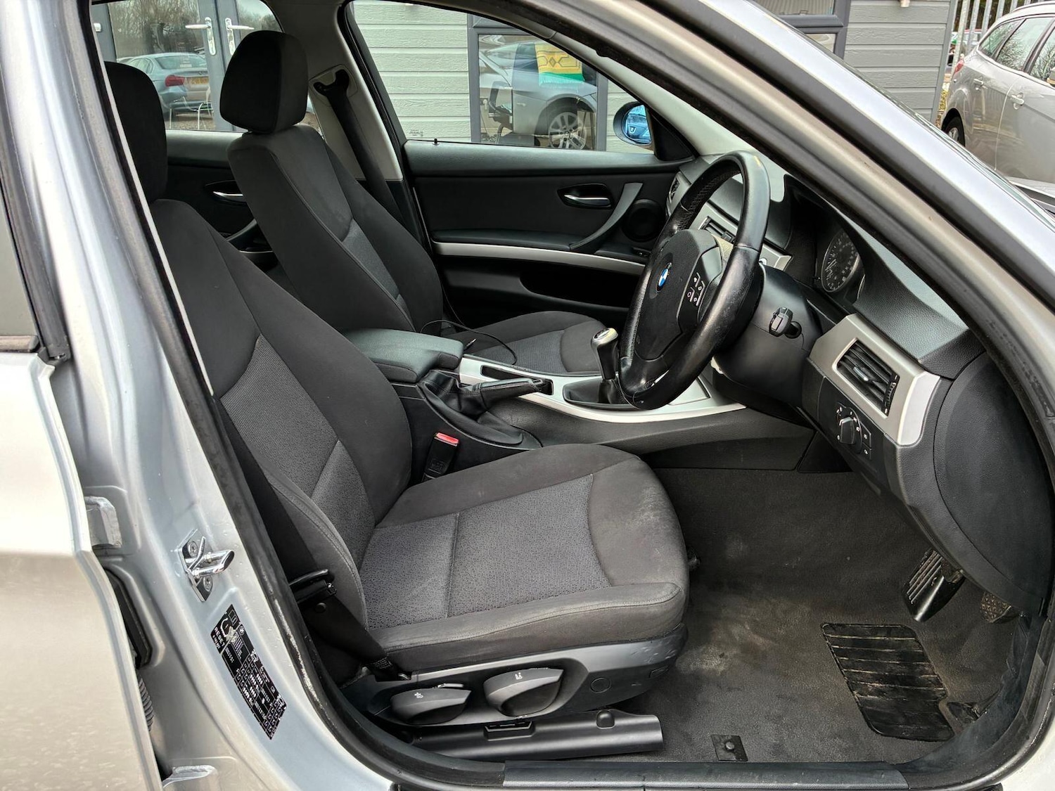 Used BMW 3 Series 2005 for sale - 77549662: Photo 11