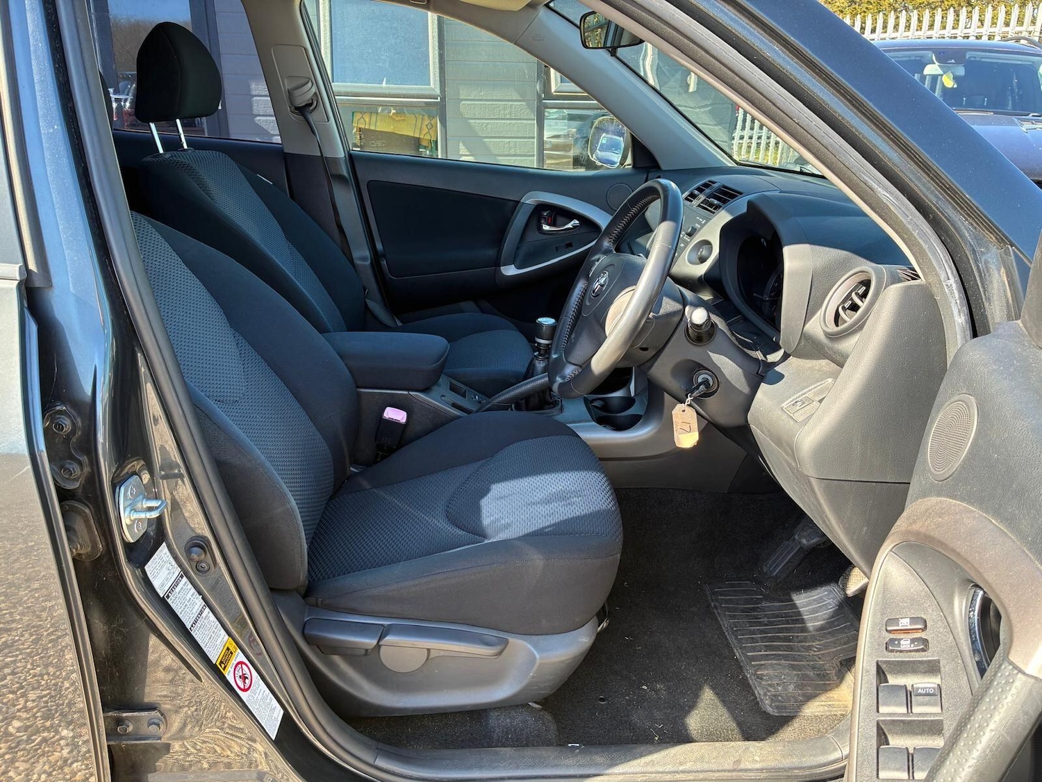 Used Toyota RAV4 2007 for sale - 77939868: Photo 8