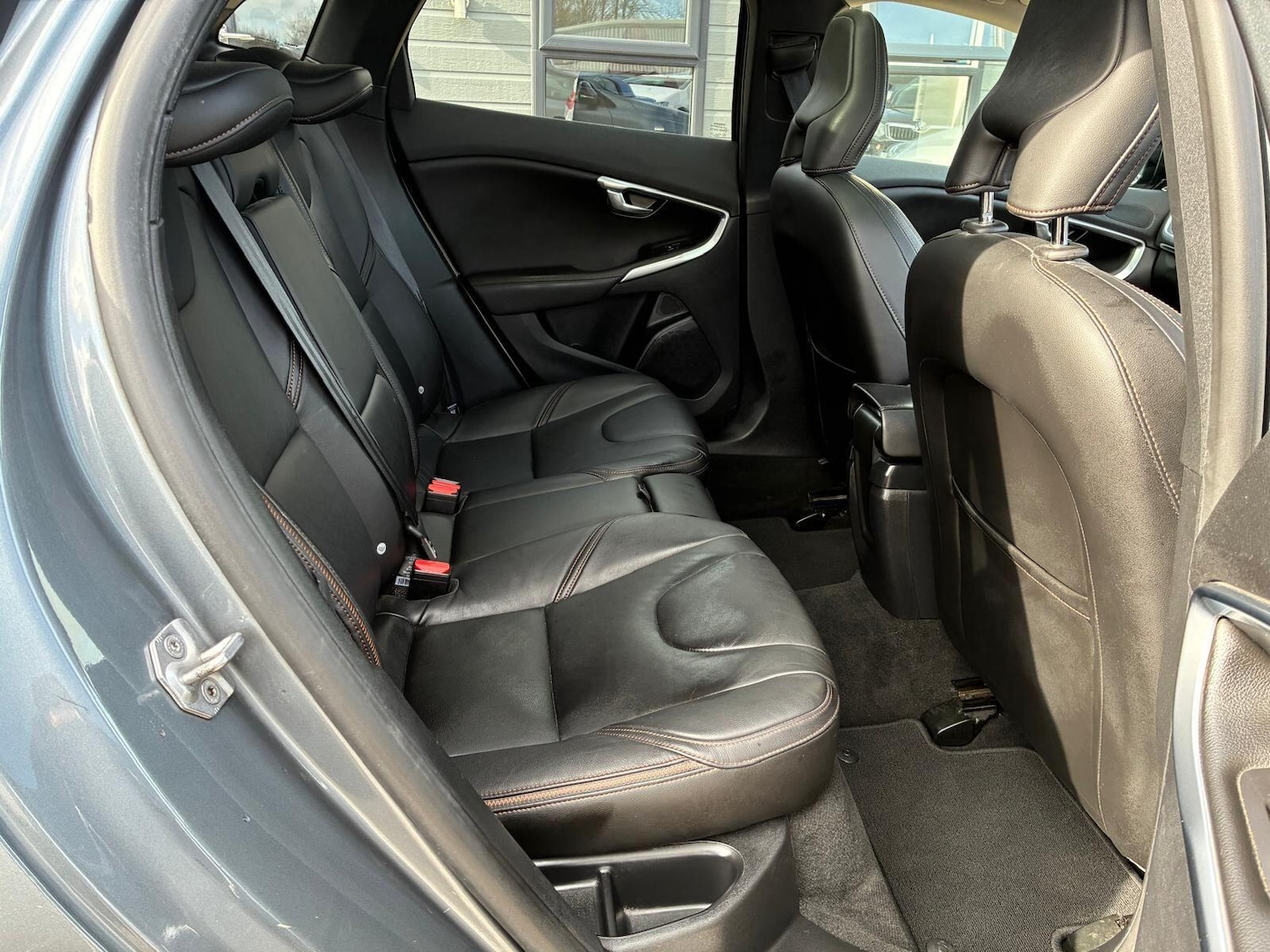 Used Volvo V40 Cross Country 2018 for sale - 77647055: Photo 10