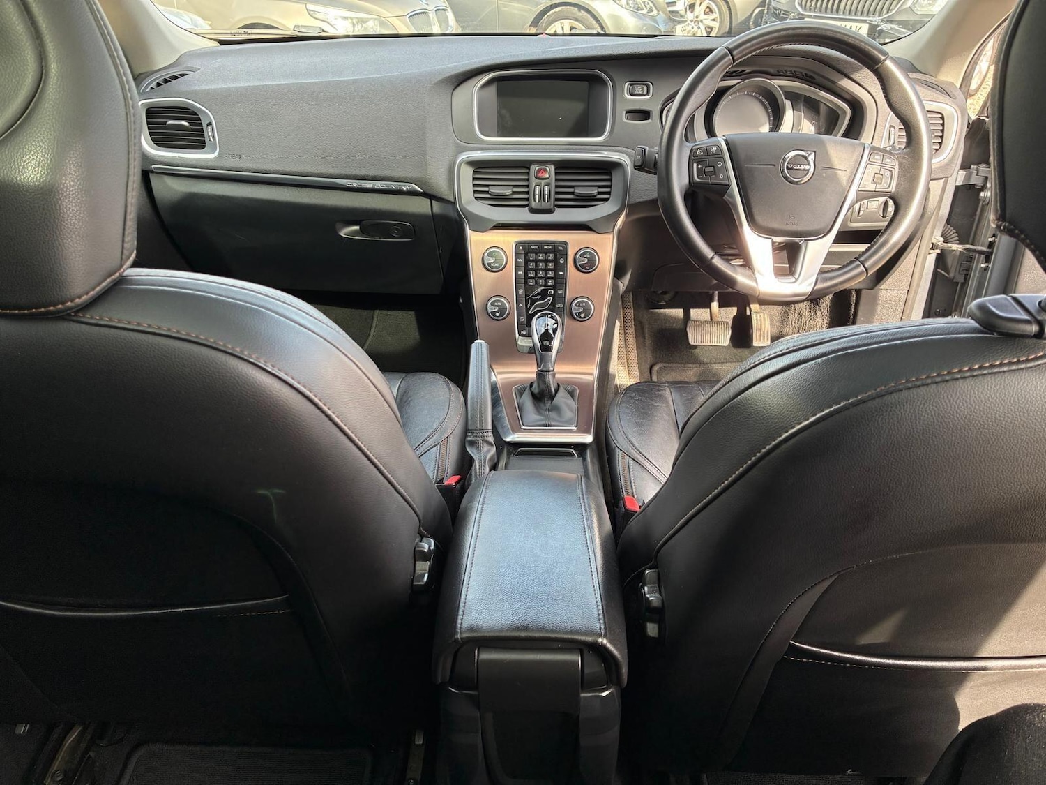 Used Volvo V40 Cross Country 2018 for sale - 77647055: Photo 13