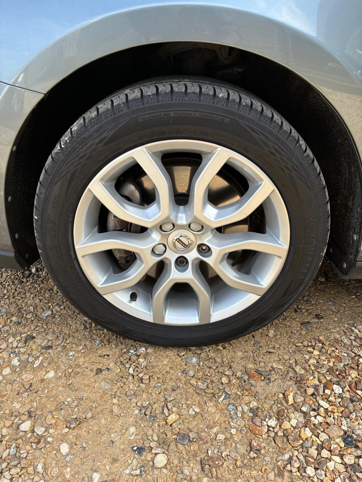 Used Volvo V40 Cross Country 2018 for sale - 77647055: Photo 20