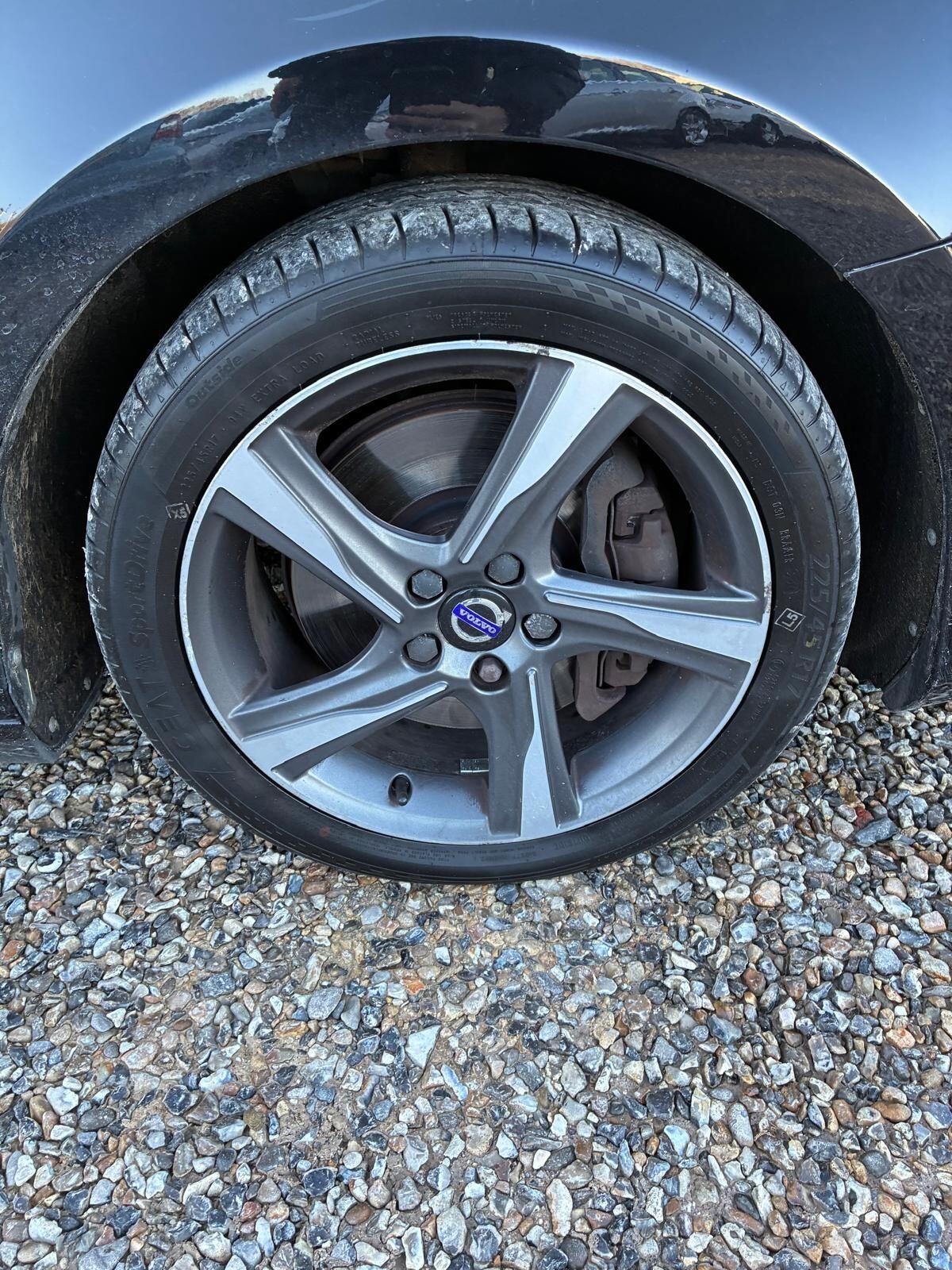 Used Volvo V40 2015 for sale - 77705297: Photo 18