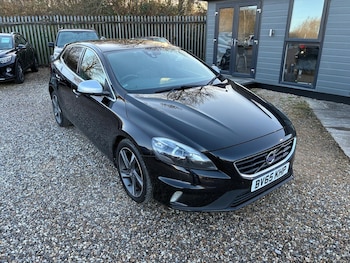 Volvo V40 feature image