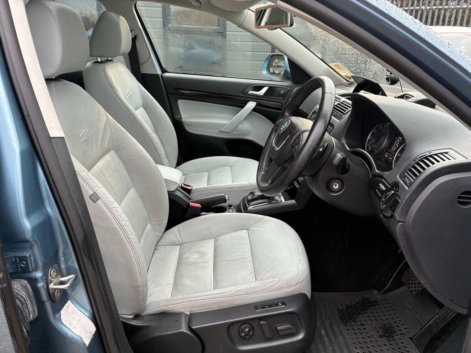 Used Skoda Octavia 2009 for sale - 77455743: Photo 12