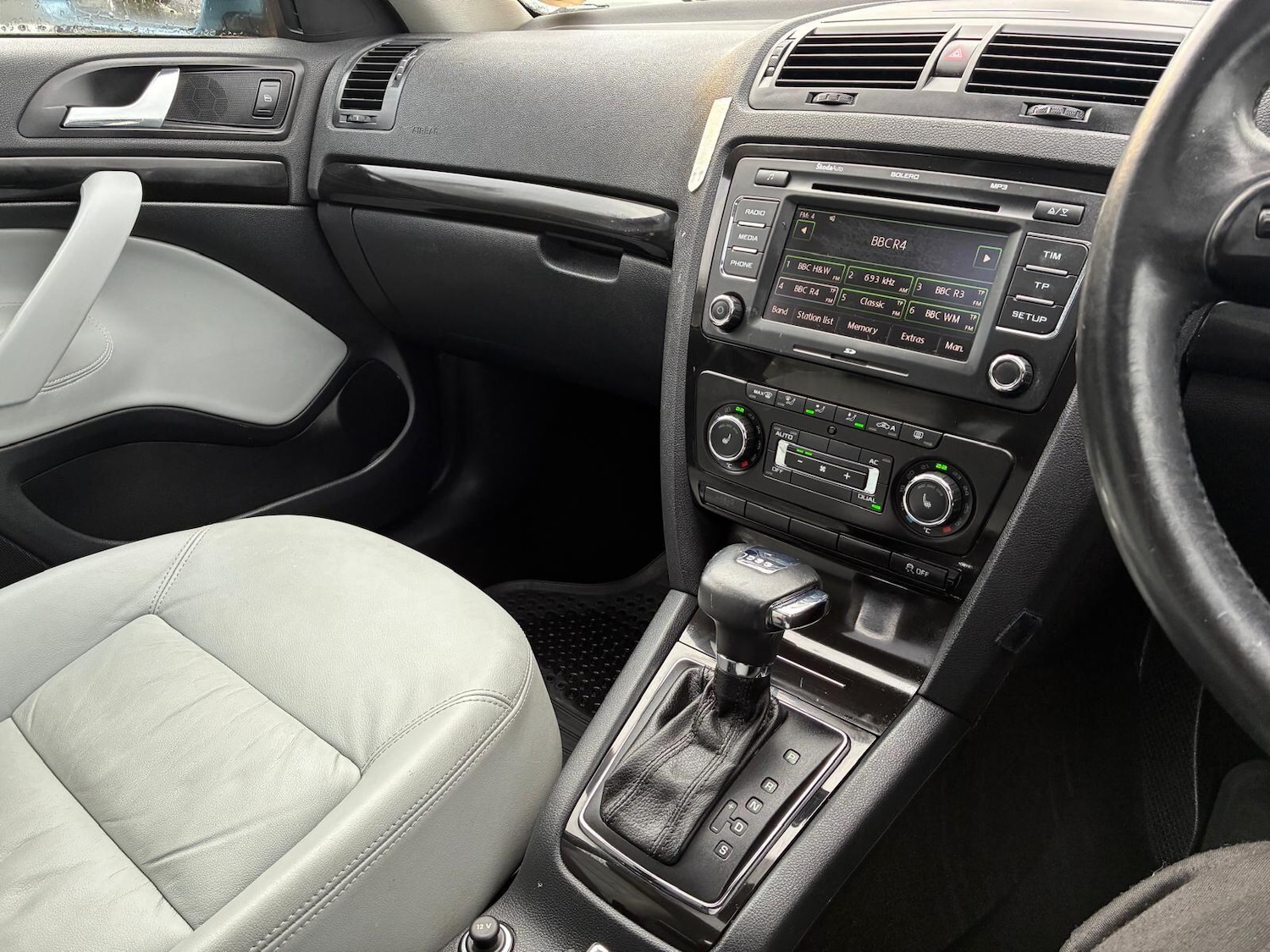 Used Skoda Octavia 2009 for sale - 77455743: Photo 17