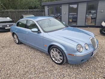 (57) - 2.7D V6 SE 4dr