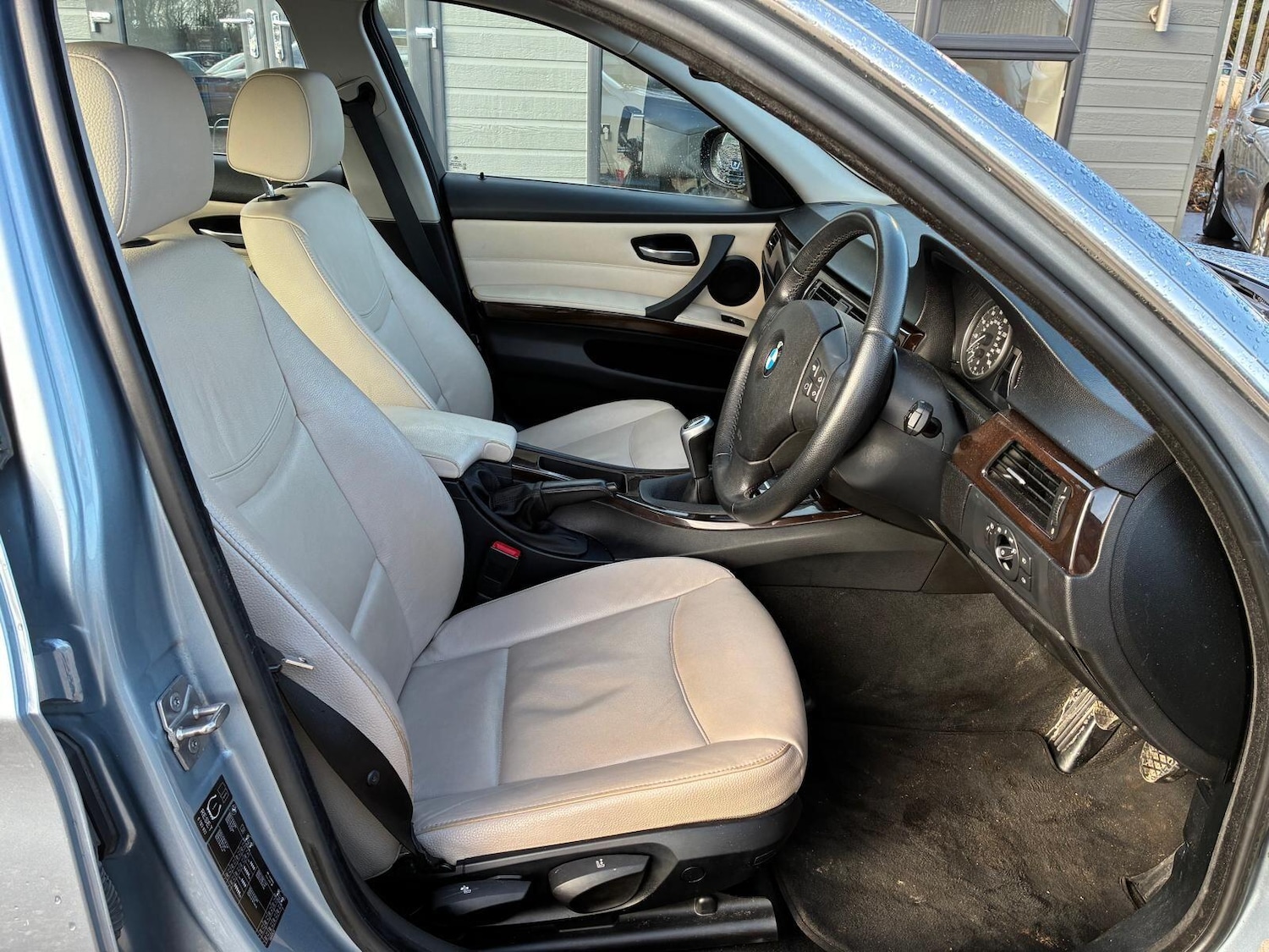 Used BMW 3 Series 2010 for sale - 77191570: Photo 10