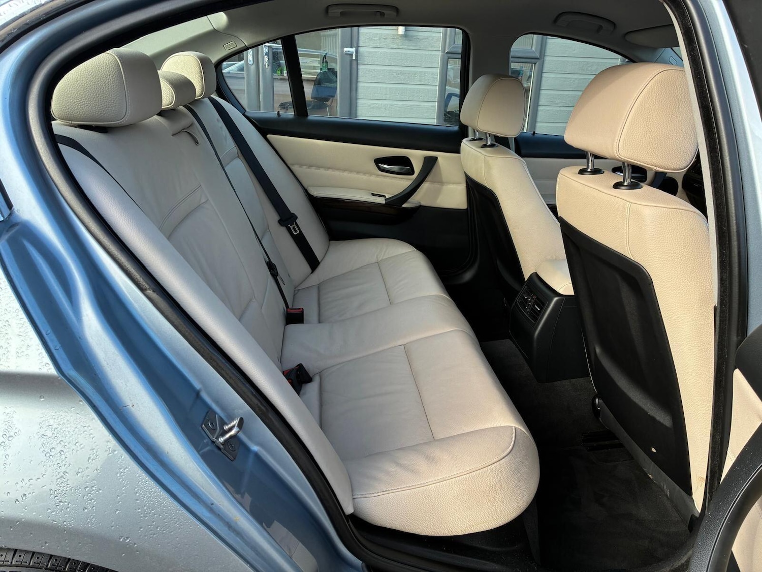 Used BMW 3 Series 2010 for sale - 77191570: Photo 12