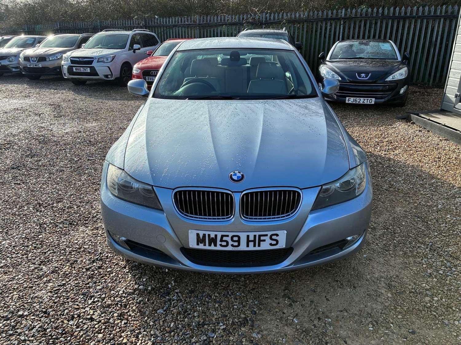 Used BMW 3 Series 2010 for sale - 77191570: Photo 2