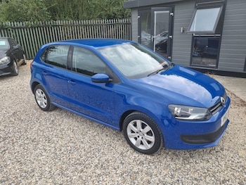Used Volkswagen Polo 2010 for sale - 75728888: Photo