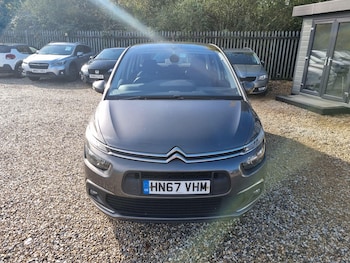 Used Citroen C4 Picasso 2017 for sale - 76371102: Photo