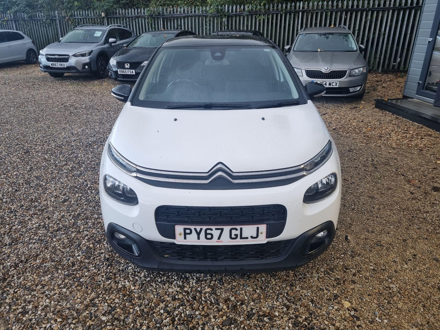 Used Citroen C3 2017 for sale - 76370918: Photo 2