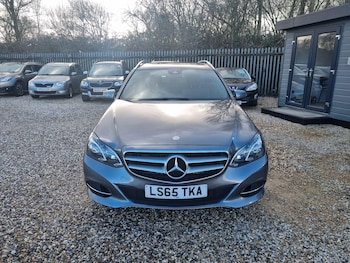 Used Mercedes-Benz E Class 2015 for sale - 78318640: Photo