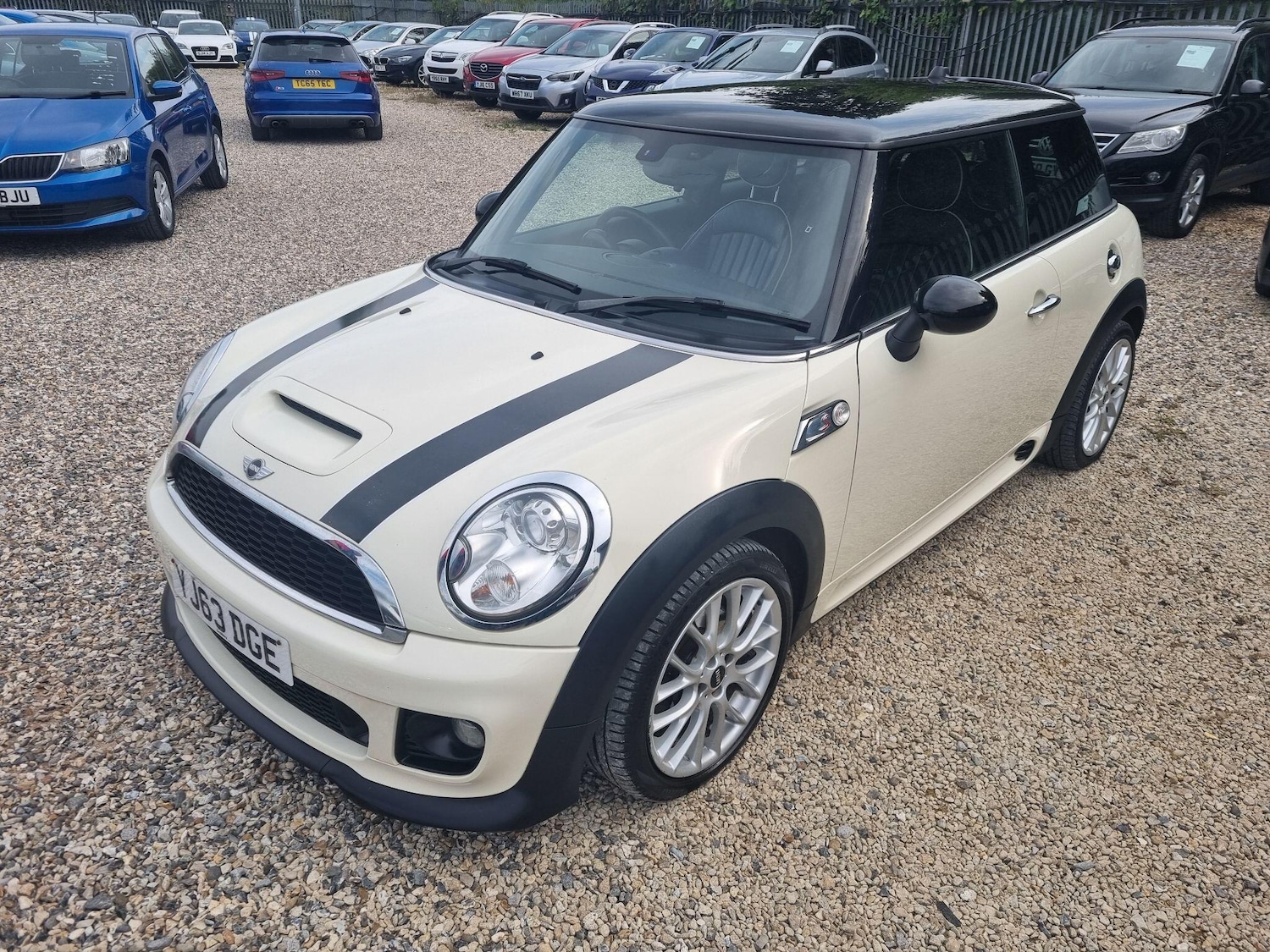 Used MINI Hatch 2013 for sale - 76592912: Photo 3