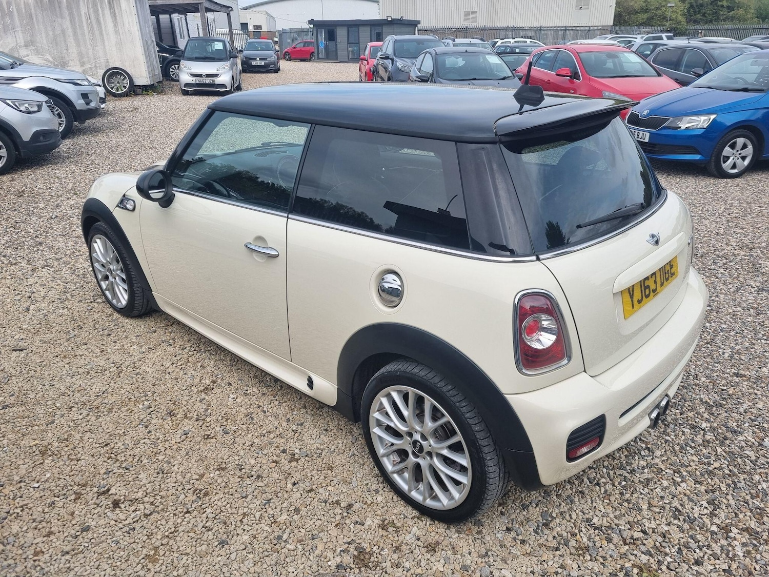 Used MINI Hatch 2013 for sale - 76592912: Photo 4