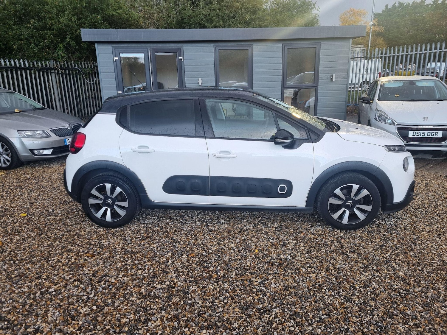 Used Citroen C3 2017 for sale - 76513374: Photo 7