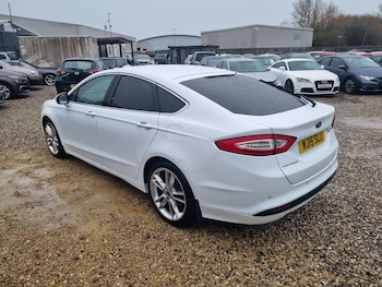 Used Ford Mondeo 2015 for sale - 77174914: Photo