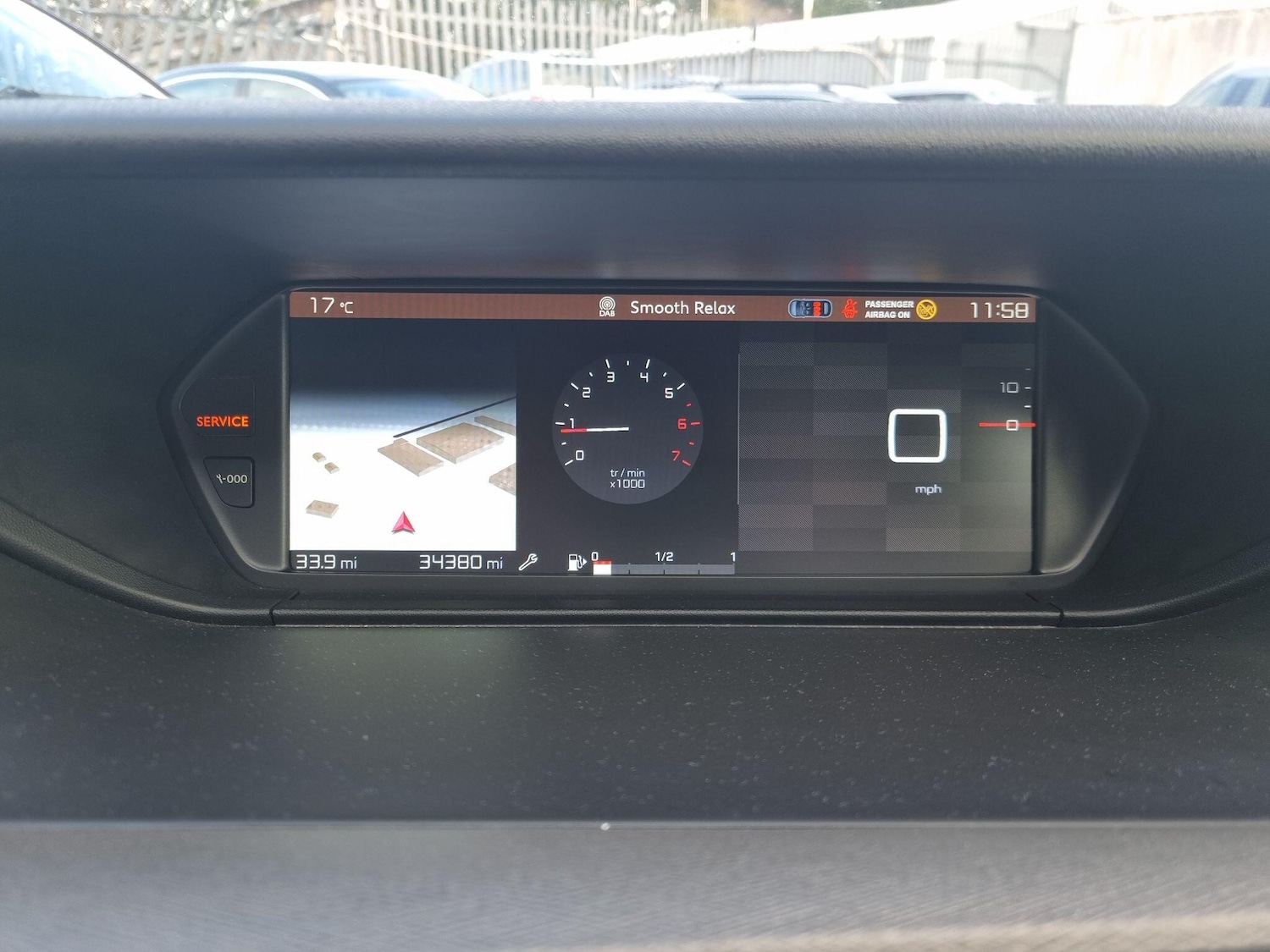 Used Citroen C4 Picasso 2018 for sale - 76513143: Photo 14