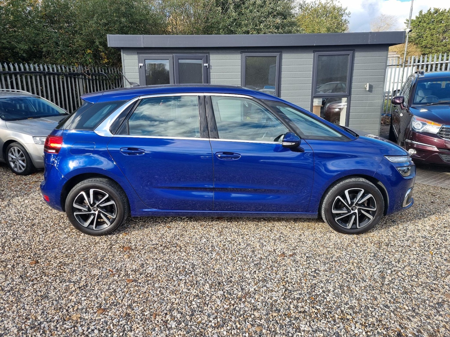 Used Citroen C4 Picasso 2018 for sale - 76513143: Photo 7