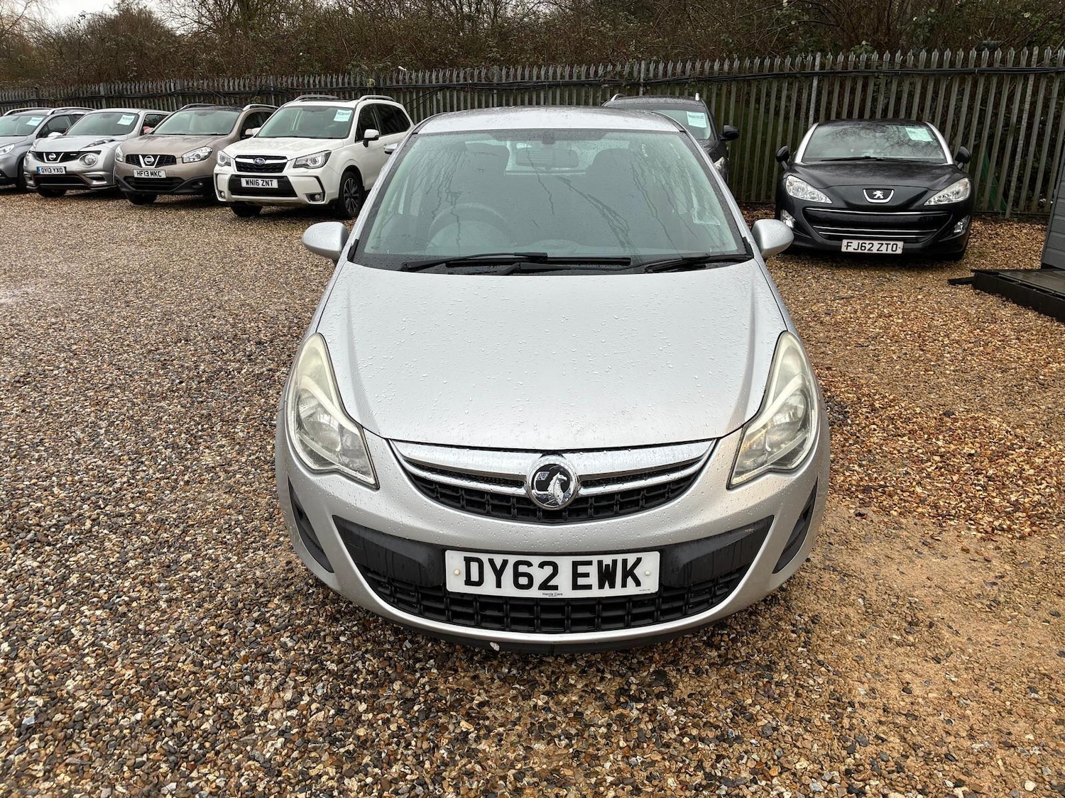 Used Vauxhall Corsa 2012 for sale - 77496867: Photo 2