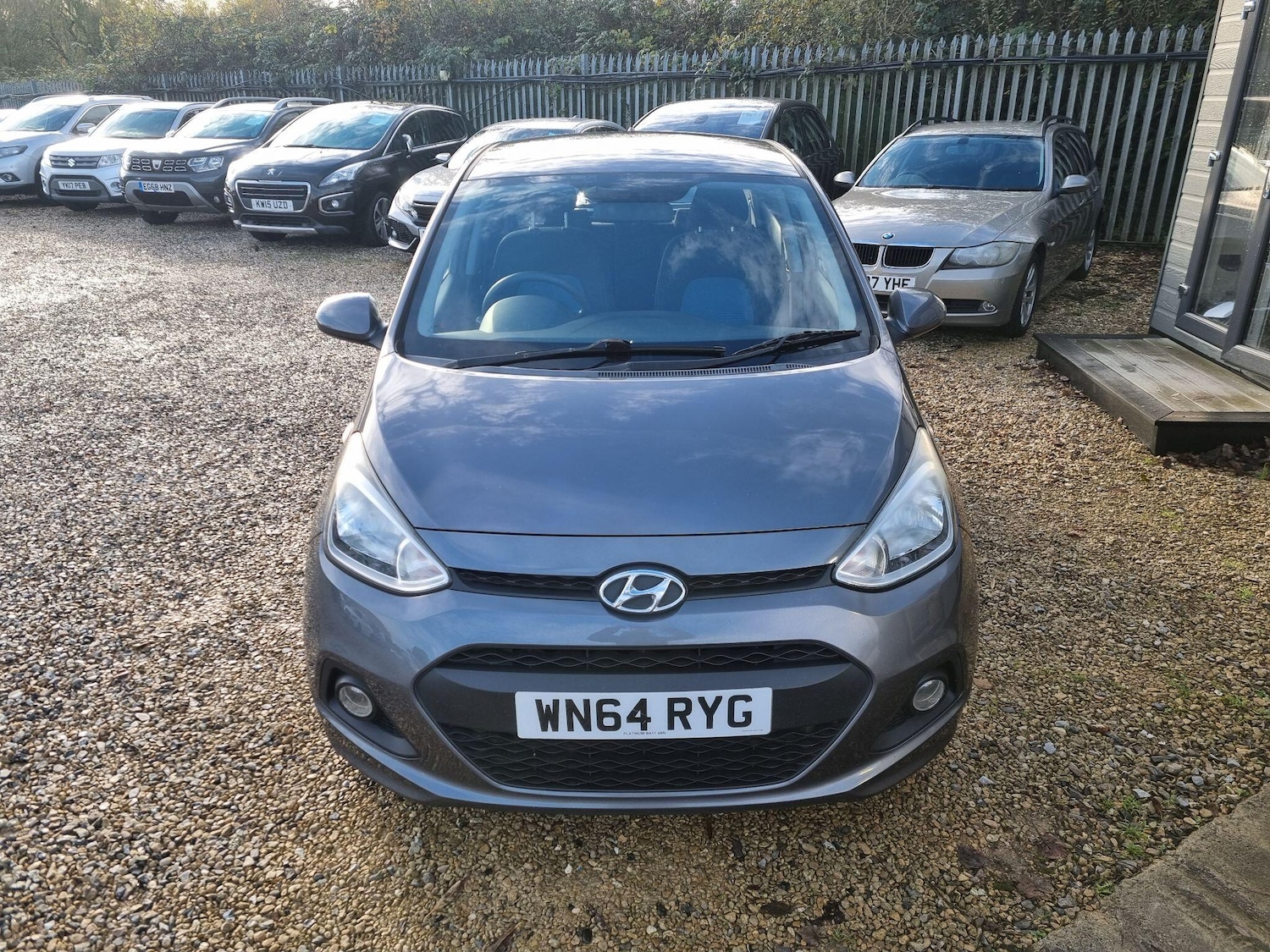 Used Hyundai i10 2014 for sale - 76832332: Photo 2