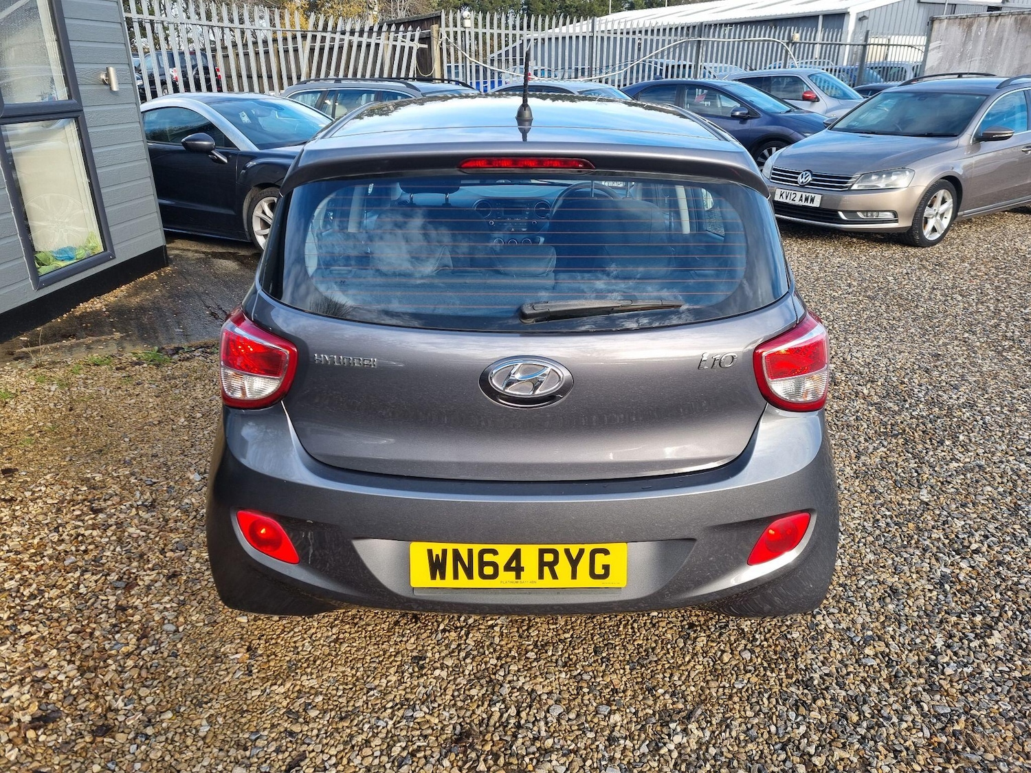 Used Hyundai i10 2014 for sale - 76832332: Photo 5