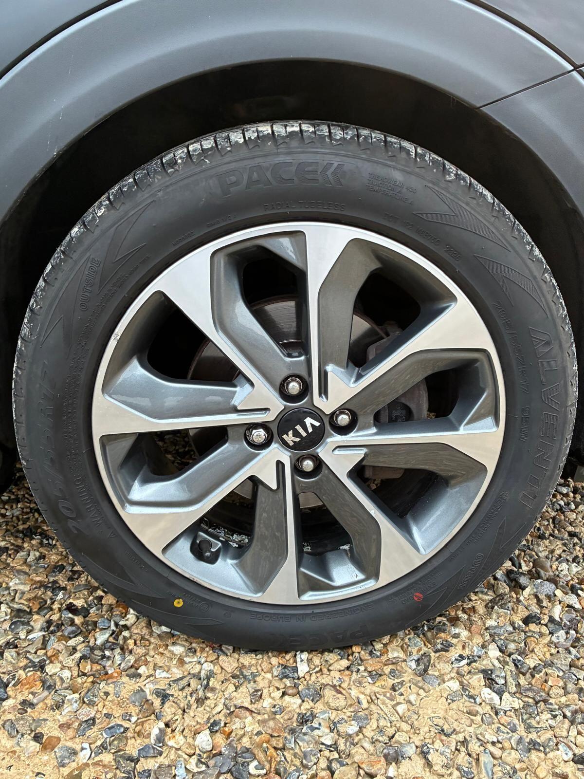 Used Kia Stonic 2018 for sale - 77215318: Photo 18