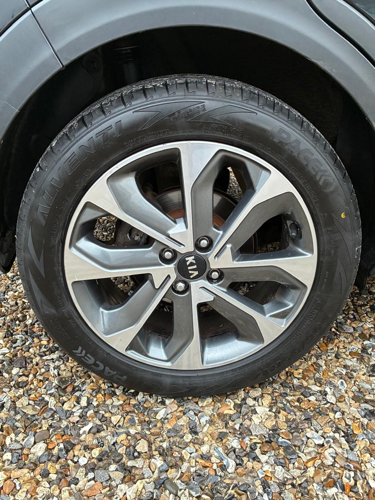 Used Kia Stonic 2018 for sale - 77215318: Photo 19