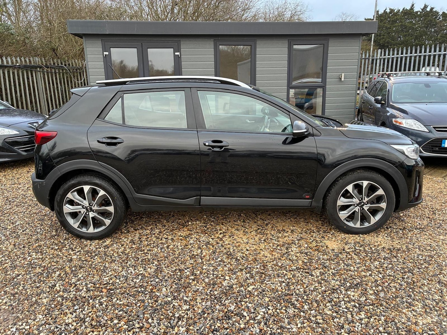 Used Kia Stonic 2018 for sale - 77215318: Photo 8