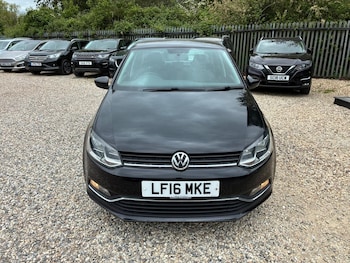 Used Volkswagen Polo 2016 for sale - 78561264: Photo