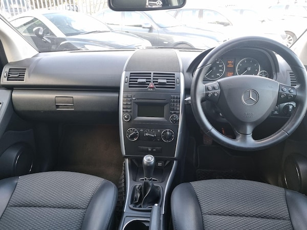 Used Mercedes-Benz A-Class 2011 for sale - 76200677: Photo 13