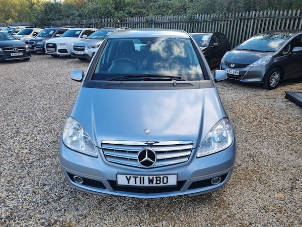 Used Mercedes-Benz A-Class 2011 for sale - 76200677: Photo 2