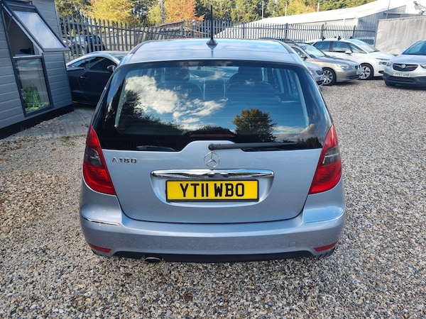 Used Mercedes-Benz A-Class 2011 for sale - 76200677: Photo 5