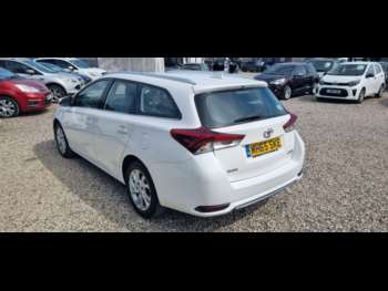 Used Toyota Auris 2016 for sale - 74900675: Photo