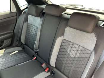 Used Volkswagen Polo 2024 for sale - 74981571: Photo