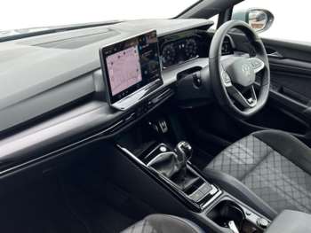 Used Volkswagen Golf 2025 for sale - 75084357: Photo