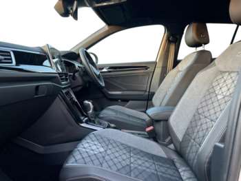 Used Volkswagen T-Roc 2024 for sale - 74178046: Photo