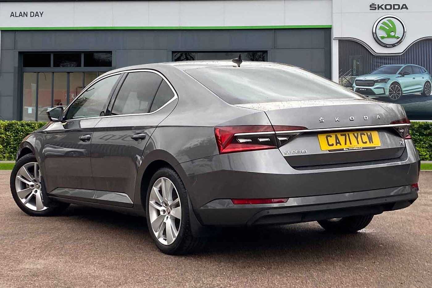 Used Skoda Superb 2021 for sale - 76888407: Photo 3