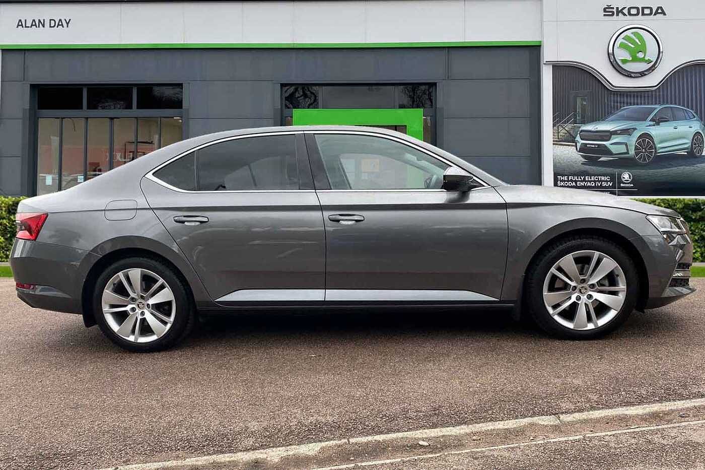 Used Skoda Superb 2021 for sale - 76888407: Photo 4