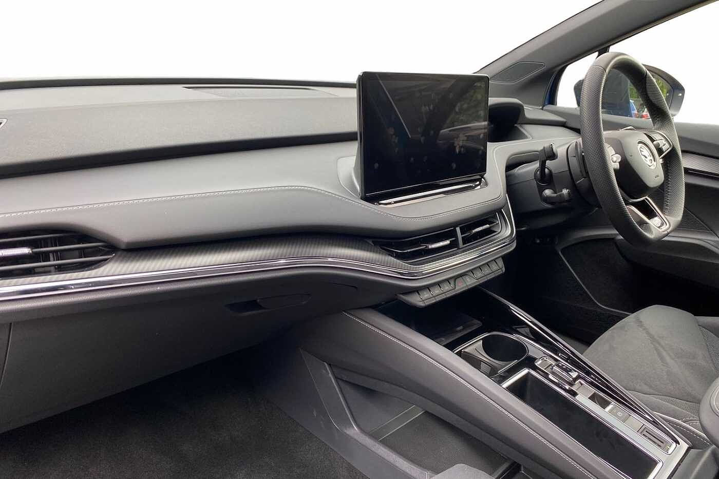 Used Skoda Enyaq 2025 for sale - 76888435: Photo 2