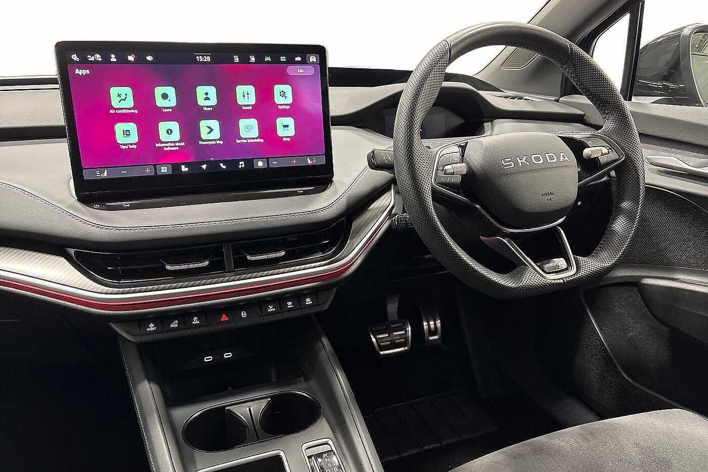 Used Skoda Enyaq 2025 for sale - 76774738: Photo 2