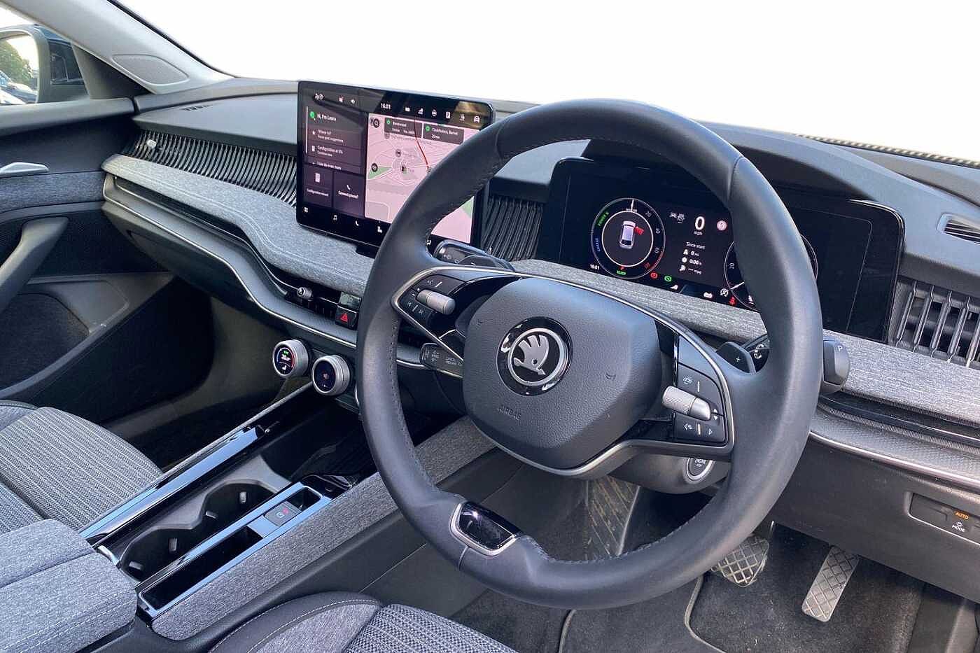 Used Skoda Superb 2024 for sale - 76678314: Photo 6